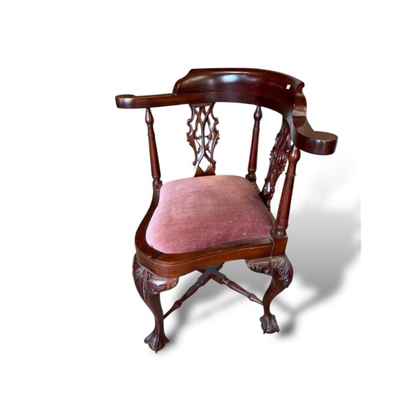 Vintage Ball In Claw Footed Corner Chair