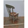 Image 3 : *Wooden Sitting Chair 40.5" Tall, Cannot Ship