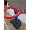 Image 2 : ** Little Tikes Toddlers Basketball Outdoor Net - CANNOT SHIP - 42" x 22" x 20"