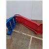 Image 6 : ** Little Tikes Childrens Slide - 28" x 48" x 20" - CANNOT SHIP
