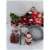 Image 4 : Christmas Extravaganza Decoration Lot