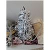 Image 5 : Nativity Scene, Noel Welcome Sign, Snowman Ornaments, Christmas Table Cloth Circle