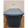 Image 1 : **Sterilite Storage Container With Lid - 32x19x16" - Cannot Ship