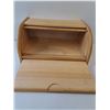 Image 2 : Bread Box With Pull Out Cutting Board