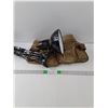 Image 1 : Handyman/Repairman Tool Belt With Mountable Desk Lamp