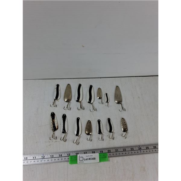 (14) Spoon Fishing Lures