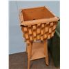 Image 2 : ** Green Plastic Garbage Can w/Lid & Orange Wood Planter - CANNOT SHIP