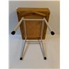 Image 2 : Cushioned Stool - 18x15x18" - PICK UP