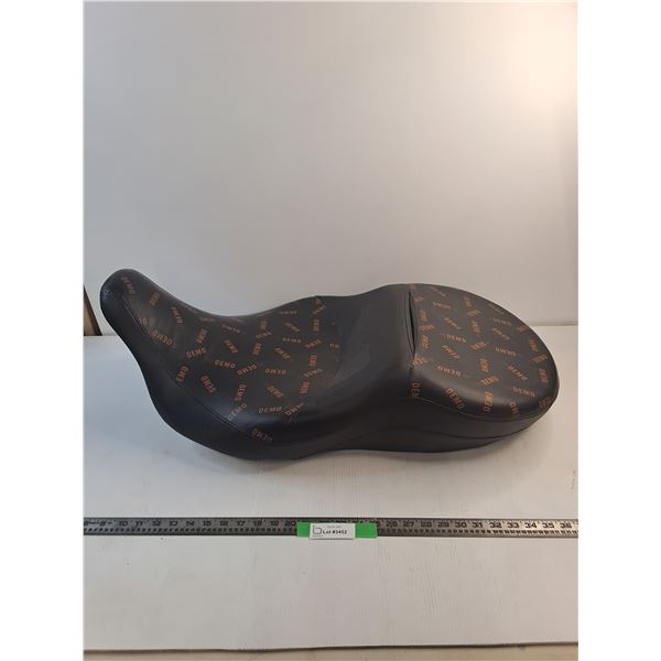 26x14" Harley-Davidson M8 Softail Signature Hammock Seat  -  PICK UP