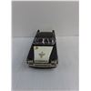 Image 4 : Vintage 9x3″ Oldsmobile Metal Police Toy Car