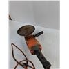 Image 3 : Black and Decker Wired Sander/Polisher Works