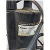 Image 2 : (2) Submersible Pumps MasterCraft and EverBilt 1/6-1/4 HP, Cannot Ship