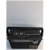Image 2 : Vintage AM/FM Radio - As Is