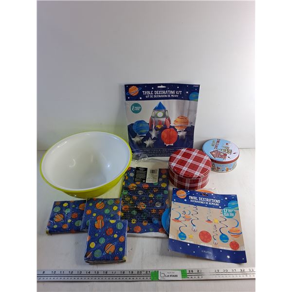 13" Plastic Bowl, Table Cover, Napkins, Swirl Decorations & Table Decorating Kit