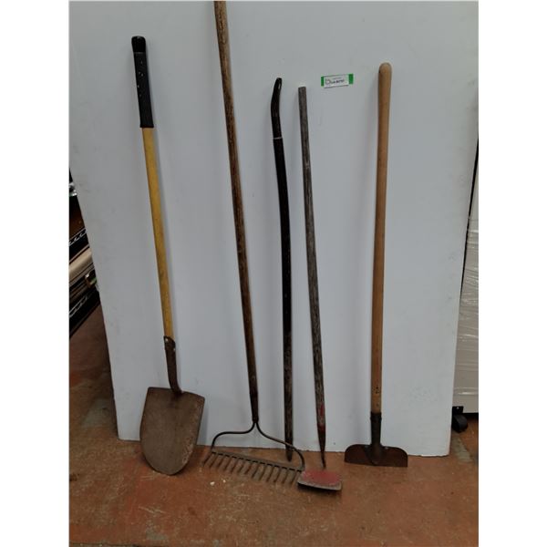 ** (5) Yard/Garden Tools: Rake, Spade, Hoe, Extra Large Pry Bar, Cannot Ship