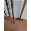 Image 2 : ** (5) Yard/Garden Tools: Rake, Spade, Hoe, Extra Large Pry Bar, Cannot Ship