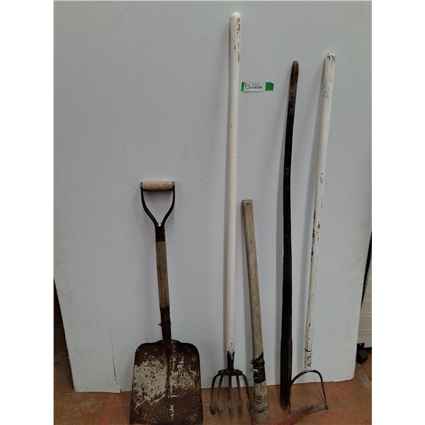 ** (5) Pick Axe, Hoe Tiller, Square Mouth Shovel, Extra Large Pry Bar, Cannot Ship