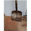Image 3 : ** (5) Pick Axe, Hoe Tiller, Square Mouth Shovel, Extra Large Pry Bar, Cannot Ship
