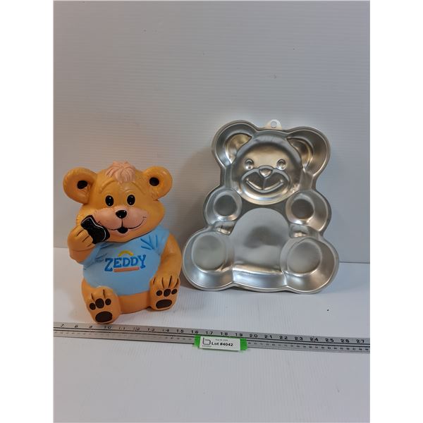 "Zeddy" The Zellers Teddy Bear Cookie Jar & Teddy Bear Cake Pan -13" Tall