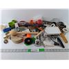 Image 1 : Lot of Varied Kitchen Tools- Baster, Grater, Ladle, Scraper, Other