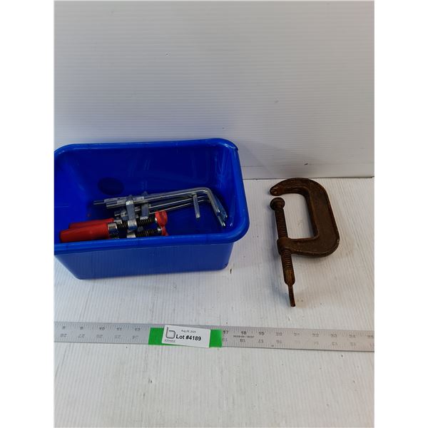 (5) Clamps In a Small Plastic Box