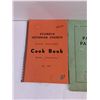 Image 3 : Cook Books With Cook Tips Vintage/Antiques