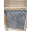 Image 3 : Vintage Clothes Wash Board
