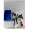 Image 1 : Plastic Storage Bin 14'' x 8'' x 6.5'', Trowel, (2) Hand Rakes, Misc - As Is