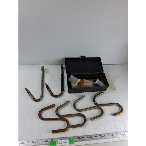 Brake Bleeder Kit, (6) Hooks - As Is