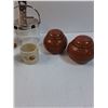 Image 3 : Noritake Salt & Pepper Shakers, Cow Container, Pitcher, Sunflower Figurine, Misc