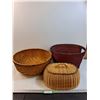 Image 1 : (3) Wicker Baskets: (2) Baskets & One Lid
