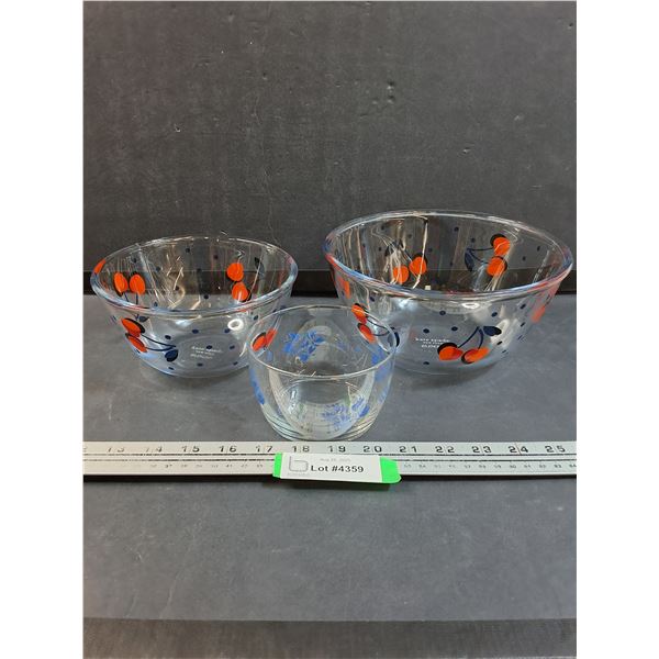 Pfltazgraff Yorktown Bowl - 4.5" x 3" & (2) Kate Spade Mixing Bowls - Variety