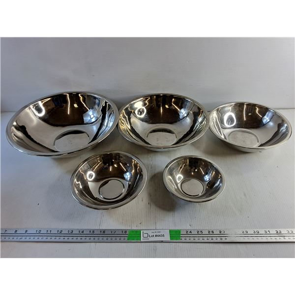 7" to 14" Metal Bowls