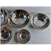 Image 5 : 7" to 14" Metal Bowls