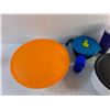 Image 2 : Tupperware Plastic Storage Containers with Lids,  Plastic Cup with Lid