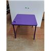 Image 1 : Kids Table 24" x 24" x 21", Cannot Ship