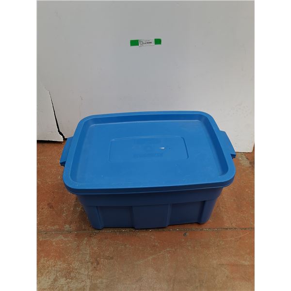 **Rubbermaid Roughneck Plastic Storage Tote 22" x 15" x 12", Cannot Ship