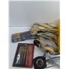 Image 2 : Earmuffs, Spade Drill Bit Set, Various Zip-Ties, Misc