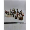 Image 1 : Vintage Set of Christmas Display Ornamental Figures