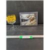 Image 1 : Glass With Flower Pattern & picture Of Freedom