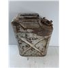 Image 2 : **17″ Vintage Bennett Metal Gasoline Cas CANNOT SHIP