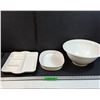 Image 1 : (3) White Ceramic Dishes: Divided, Au Gratin Dish & Washing Basin