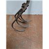 Image 2 : ** Vintage Hand Cultivator Tool - CANNOT SHIP