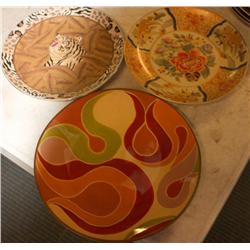 Set of 3 Designed Plates
