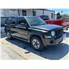 Image 2 : JEEP PATRIOT 2010 T-DONATION