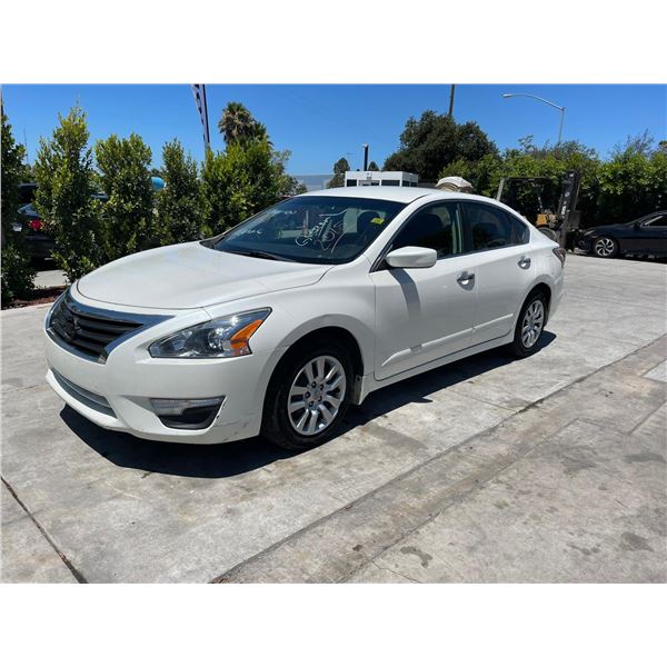 NISS ALTIMA 2015 O/S-WAIT/TITLE