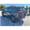 Image 4 : JEEP CHEROKEE 2017 O/S-SALV-T SMOG 2 DAYS