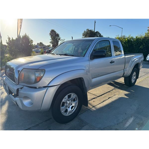 TOYT TACOMA 2011 T-SMOG -2 DAYS