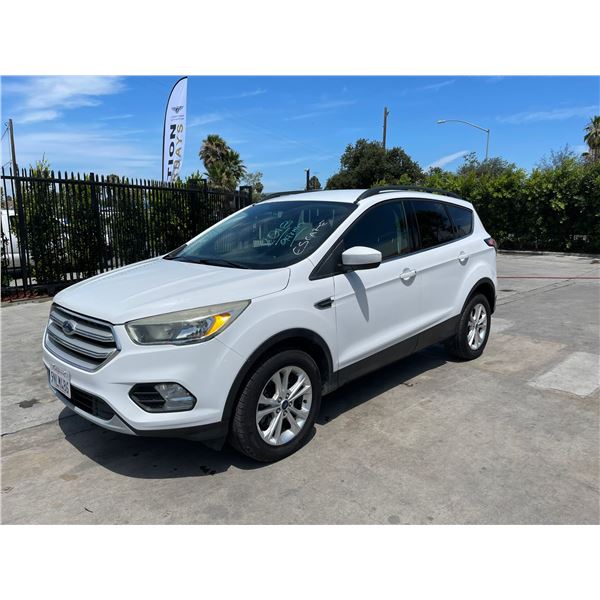 FORD ESCAPE 2018 T-REPO 2 DAYS
