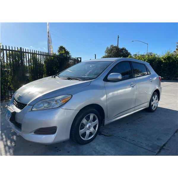 TOYT MATRIX 2009 WAIT/TITLE